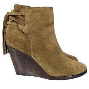 FRYE Women's 8 Cece Tassel Lace Wedge Bootie Cashew Suede